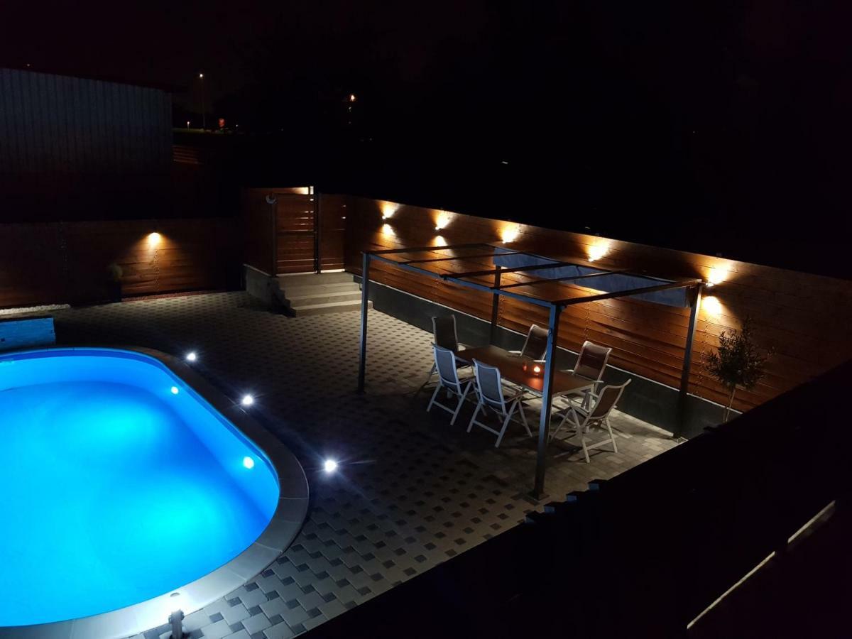 "Oasis Of Peace Zagreb-Apartments" エクステリア 写真